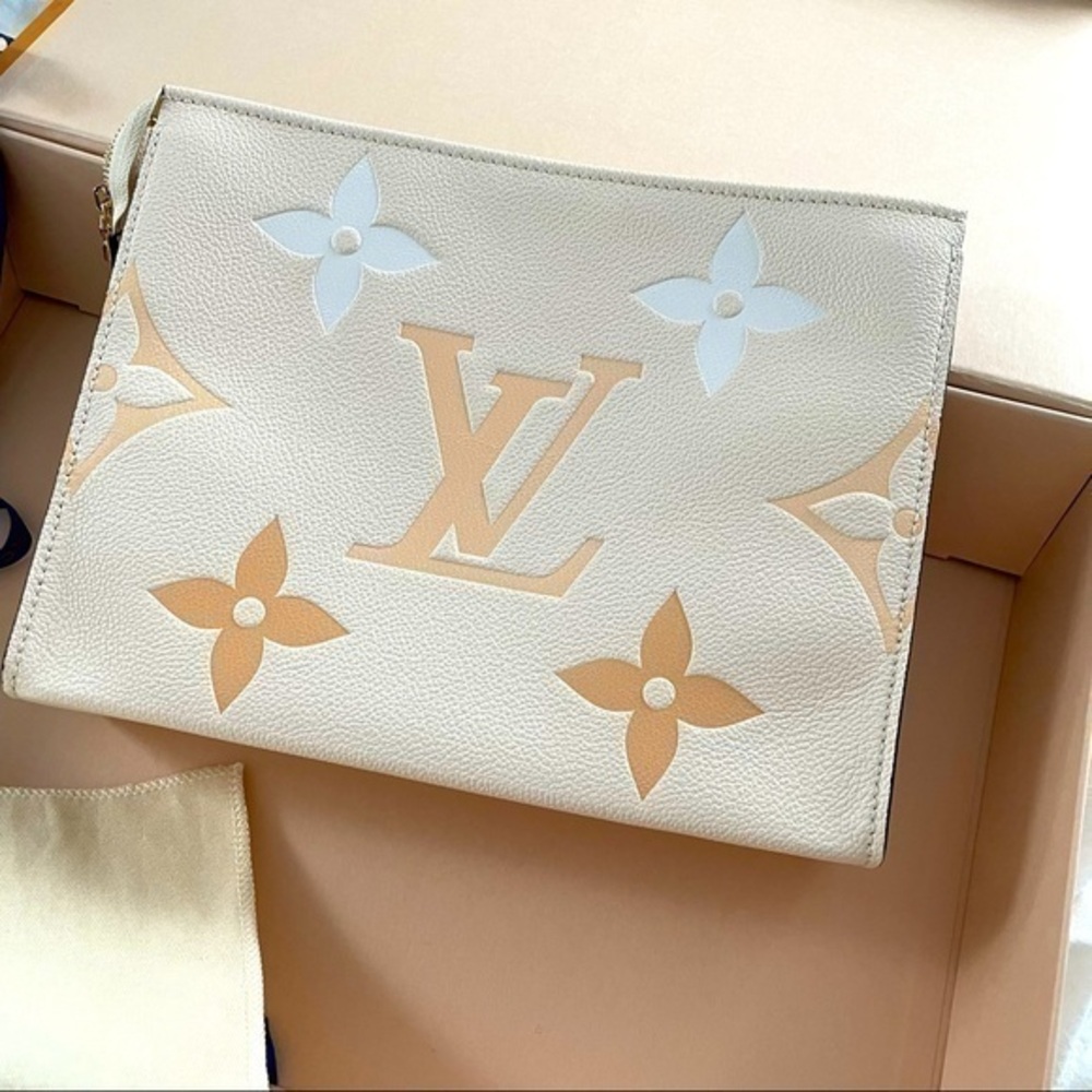 Louis Vuitton By the Pool Toiletry 26 - Brand New